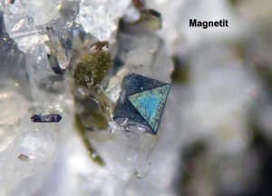 Photo 16 Magnetit.jpg